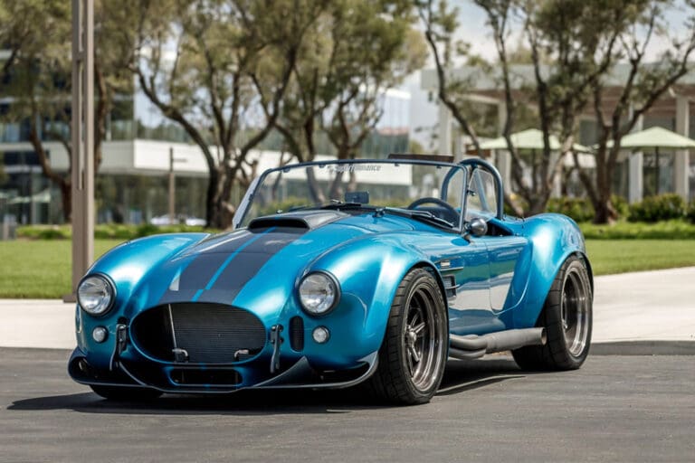 Superformance MKIII-R Is A Modern Take On The Iconic Shelby Cobra